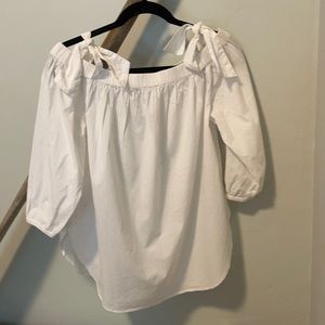 GAP off the shoulder, shoulder ties white blouse S